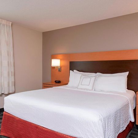 Towneplace Suites Fort Wayne North Exterior photo