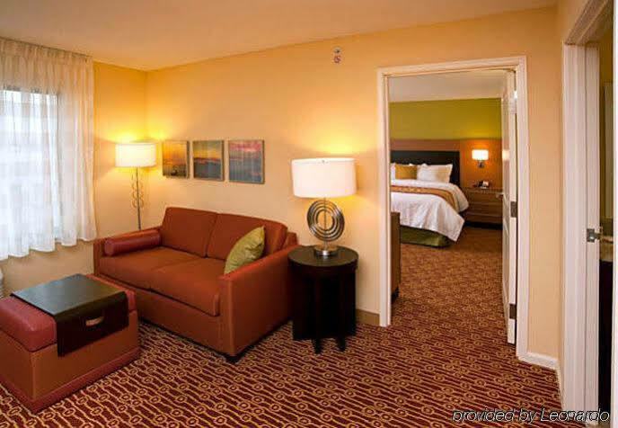 Towneplace Suites Fort Wayne North Exterior photo